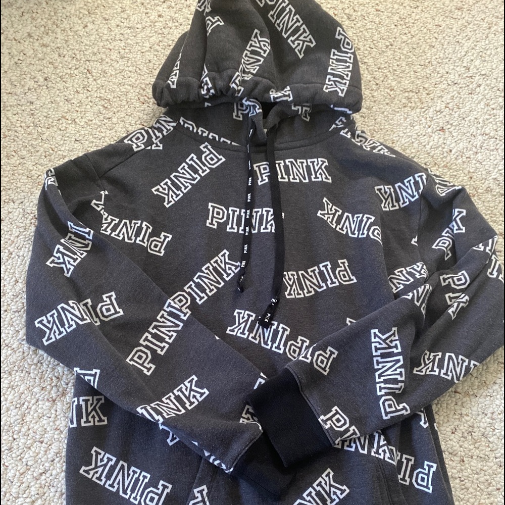 Woman Small Pink Hoodie